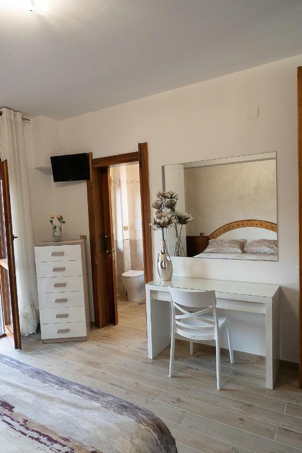 B&B Il Cavaliere Baronissi Buitenkant foto